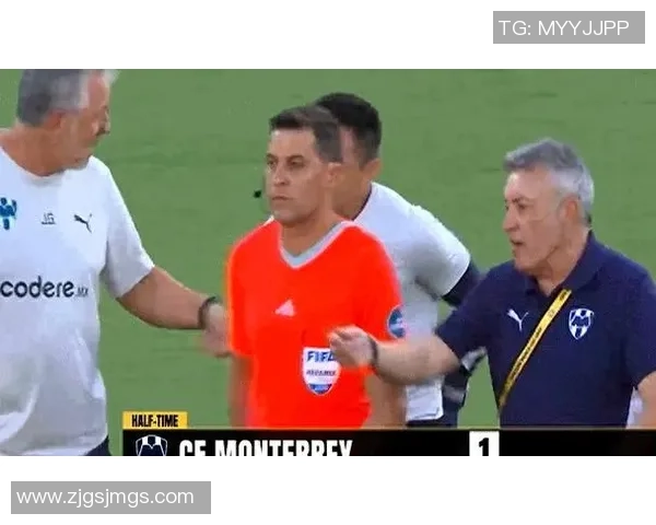 足总杯激战多特蒙德大胜国米引发争议判罚全场沸腾