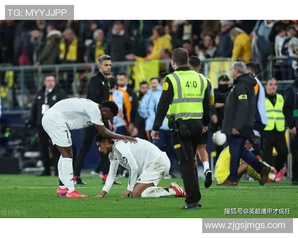 足总杯精彩对决AC米兰逆转皇马红牌争议引发全场热议