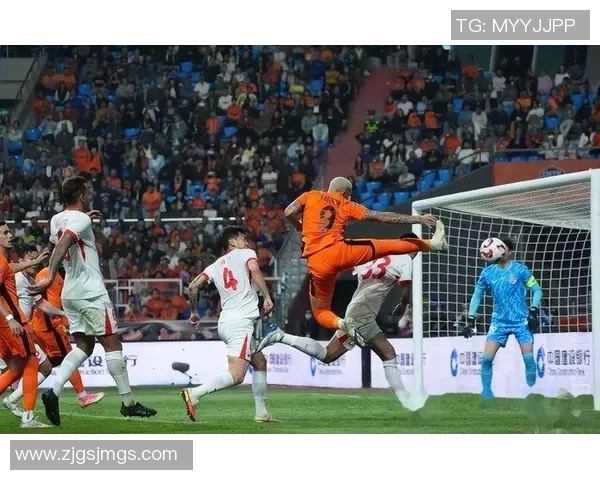 中超精彩对决波尔图大胜里昂补时进球点燃全场激情