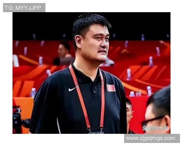 姚明与坎比的传奇对决：两位篮球巨星的巅峰时刻与友谊故事