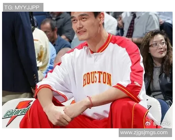 姚明回乡绍兴助力篮球事业发展引领青年体育新风潮