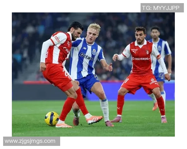 欧联杯惊现历史冷门波尔图与巴萨激战成平局点球大战引爆全场