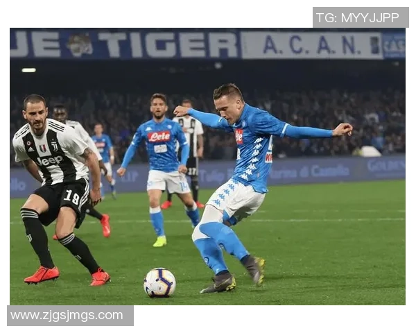 意甲焦点战尤文图斯与国米握手言和转会传闻引发热议 意甲焦点战尤文图斯与国米握手言和转会传闻引发热议