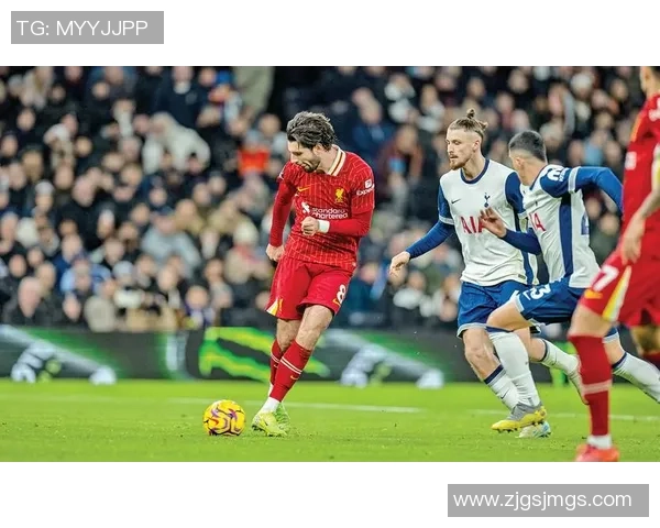 利物浦逆袭热刺6-2大胜神奇扑救成比赛转折点引发热议