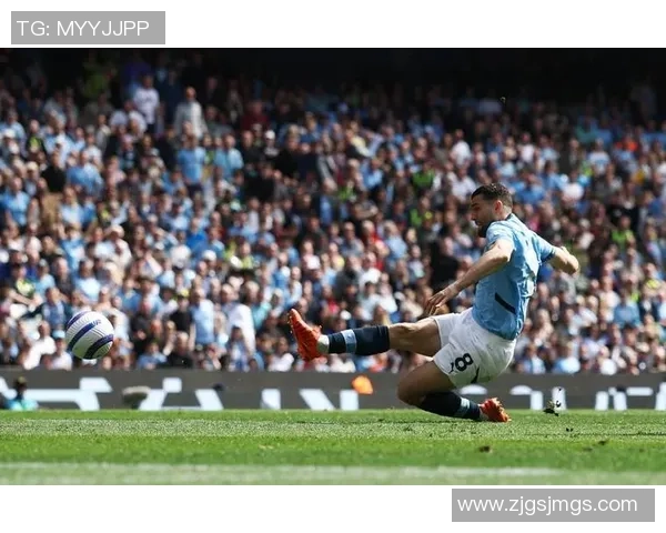 德甲焦点战：皇马惊险逆转曼城全场沸腾战术解析尽在其中