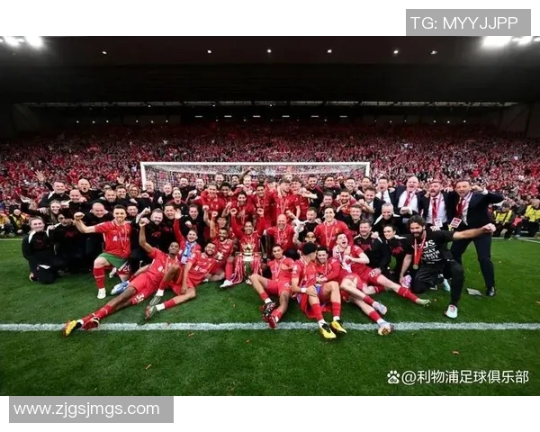 足总杯精彩对决利物浦狂胜那不勒斯乌龙球引爆全场热情