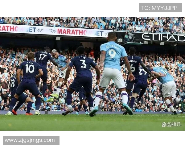 中超精彩对决曼城与那不勒斯激战成平局神扑时刻引发全场热议
