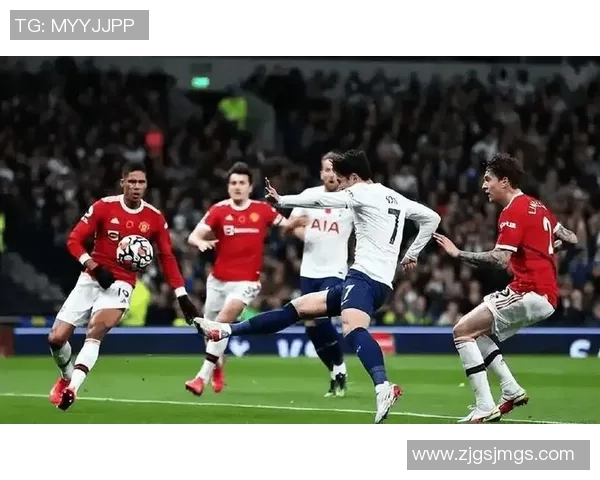 英超焦点战曼联小胜热刺战术解析全场瞬间沸腾 英超焦点战曼联小胜热刺战术解析全场瞬间沸腾